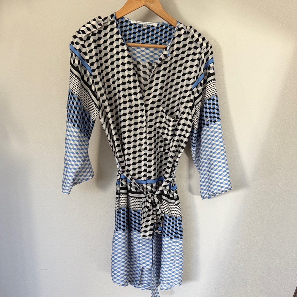 Collective Concepts Black and Blue Long Sleeve Dress